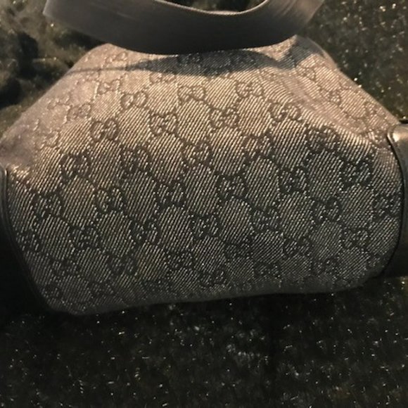 Gucci Vintage Black GG Canvas Handbag/ Shoulder Bag / Tote - 1990's - Picture 4 of 16